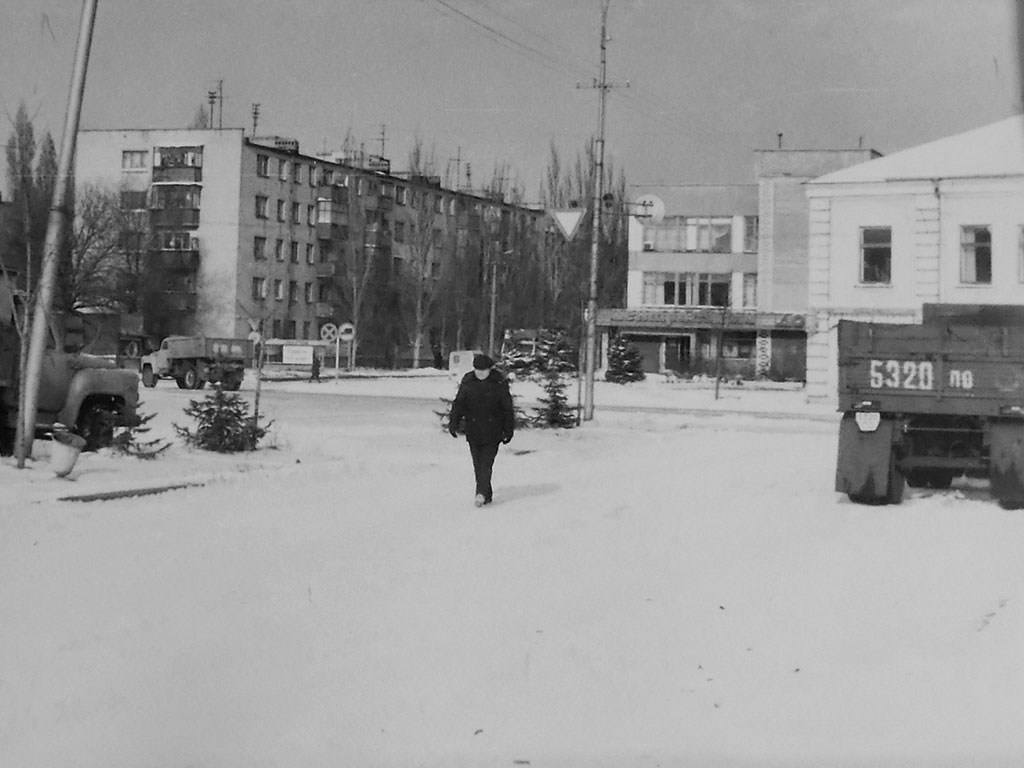 Фотографии Новомосковска, Площадь Победы, 1987 год