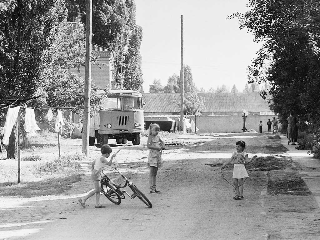 Фотографии Новомосковска, Космодром, 1988 год