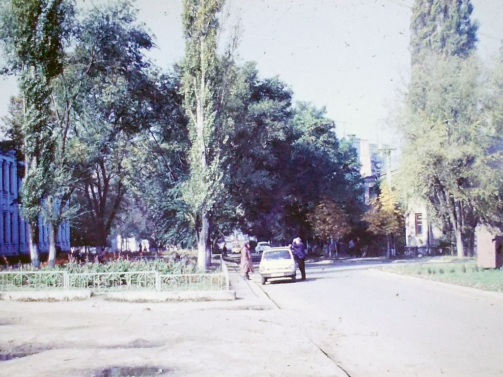 Фотографии Новомосковска, Возле 11 школы, 1989 год